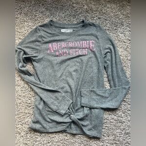 Girls Abercrombie shirt size 13/14